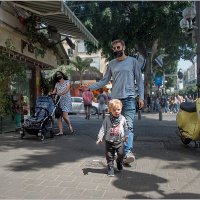 На улицах Тель-Авива :: Lmark 