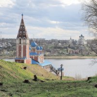Казанская Преображенская церковь в Тутаеве :: Евгений Седов