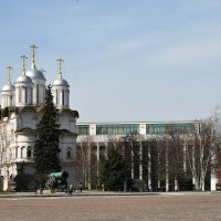 Патриарший дворец, церковь Двенадцати апостолов, Государственный Кремлёвский дворец (Дворец Съездов) :: Наташа *****