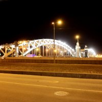 Большеохтинский мост вечером. :: веселов михаил 