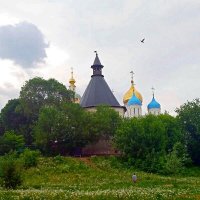 У стен Новоспасского монастыря :: ТаБу 