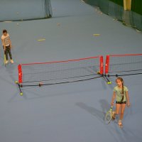 Дети играют в большой теннис :: Георгиевич 