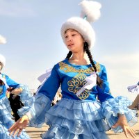 Казахский коллектив народного танца. :: Александр Максяшин