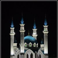 Ночная Казань. Мечеть Кул Шариф. :: Ольга Кирсанова
