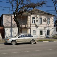 Аксай. Здание бакалейной лавки казака Пономарёва. :: Пётр Чернега