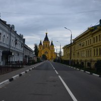 дорога к храму :: Константин Трапезников