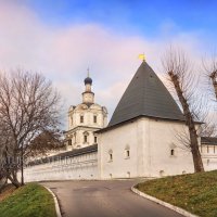 Башня Андроникова монастыря :: Юлия Батурина