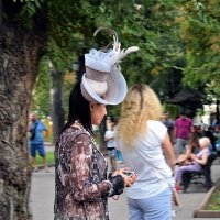 Шляпка :: Татьяна Ларионова