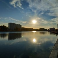 Вспоминая Гольяновский пруд в октябре :: Андрей Лукьянов