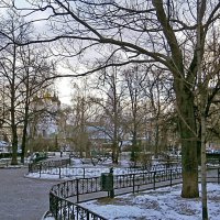 Первый снег. Спасопесковская площадка  (Москва) :: Ольга Довженко