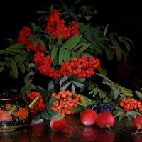 Натюрморт фруктово-ягодный :: Нэля Лысенко