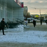 Зимой на Урале должно быть снежно. :: Михаил Полыгалов