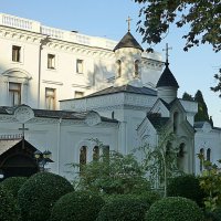 Дворцовая церковь семьи Романовых в Ливадийском дворце :: Лидия Бусурина