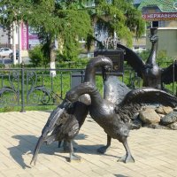 Памятник гусиным боям :: Лидия Бусурина