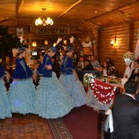 Свадебный танец...Казахский... :: Андрей Хлопонин