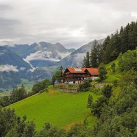 Домик в горах Австрии :: skijumper Иванов