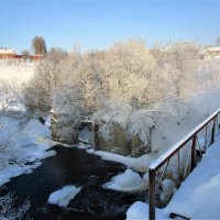 Речка Пеновка в зимнюю стужу. :: ЛЮДМИЛА 