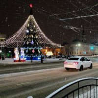 Новогодний снегопад :: Людмила Alex