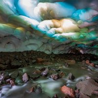 В радужной пещере :: Денис Будьков