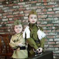 Детки в военной форме) :: Юлия 