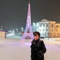 Кусочек Парижа в новогоднюю ночь :: Евгений 