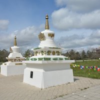 Ступы и буддийские храмы Калмыкии. :: Леонид Иванчук