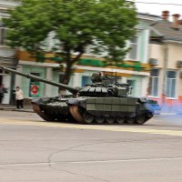 Спешит на репетицию... :: Юрий Гайворонский