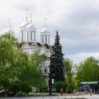 Весна в Московском Кремле, храм Двенадцати апостолов :: Иван Литвинов