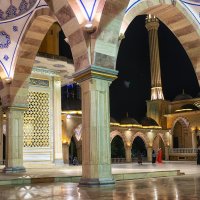 Мечеть производит его от Масджид. :: Лилия .