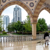 Грозный-Сити через мечеть Сердце Чечни :: Георгий А