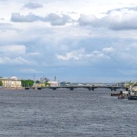Благовещенский мост над Невой (бывш. мост Лейтенанта Шмидта). :: Любовь Зинченко 