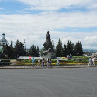 Памятник Муссе Джалилю :: Наталья Т