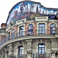 Майоликовое панно на фасаде гостиницы «Националь» :: Ольга Довженко