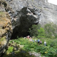 Вход в Капову пещеру :: Вера Щукина