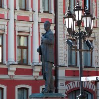 Памятник Шаляпину. :: Вик Токарев