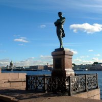 Памятник мореплавателю и адмиралу Крузенштерну :: Таэлюр 