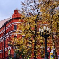 Москва. Осень на Патриарших. :: Надежда Лаптева
