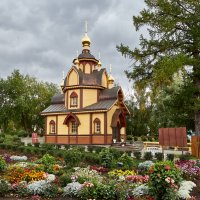 Часовня в честь царственных мучеников в Дивеево :: Алексей Р.