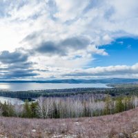 На горе Инышко. Вид на озеро Инышко и озеро Тургояк. (панорама) :: Алексей Трухин