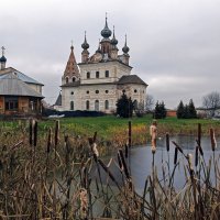 Михайло-Архангельский монастырь :: skijumper Иванов