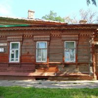 Деревянный дом с резьбой :: Raduzka (Надежда Веркина)