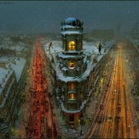 Над снежным городом... :: Виктор Перякин