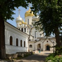 В Зачатьевском монастыре :: Oleg4618 Шутченко