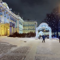 Праздничное оформление у стен Эрмитажа :: Стальбаум Юрий 