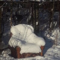 Кресло в зиме. :: Иван Обожин