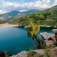 Озеро Гижгит :: Сергей Сабешкин