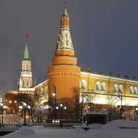 Угловая Арсенальная башня Кремля. :: Евгений Седов