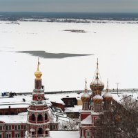Вид с Дятловых гор на Строгановскую церковь :: Владимир 57