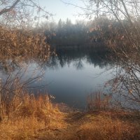 Осень на озере :: Андрей Хлопонин