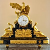 Каминные часы с аллегориями в петербургском Эрмитаже. :: Валерий Новиков